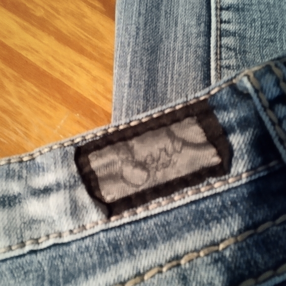 Earl Jeans embellished jeans 13JR - Picture 3 of 9